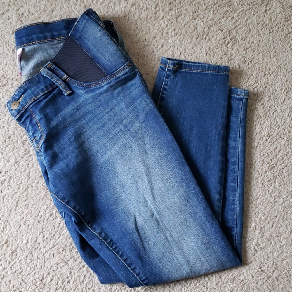 Isabel maternity jean capri size 2